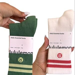 NWT lululemon athletica Daily Essential Socks  bundle Green and White large
